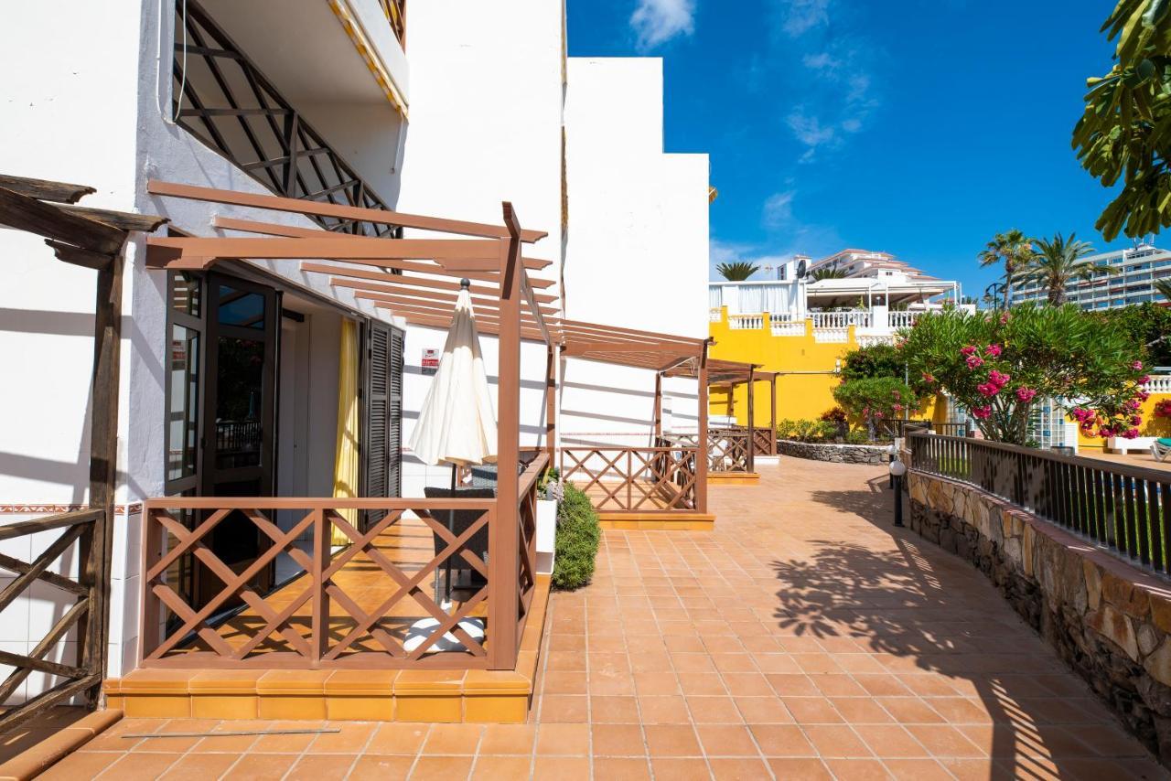 Neptuno Pool And Beach Private Access Puerto de Santiago  Extérieur photo