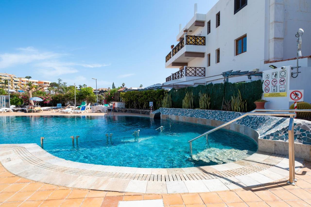 Neptuno Pool And Beach Private Access Puerto de Santiago  Extérieur photo